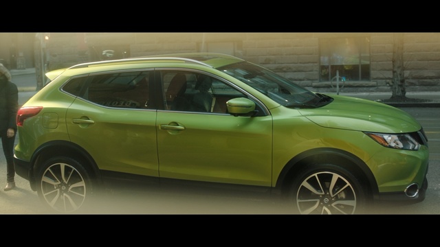 Video Reference: Land vehicle, Vehicle, Car, Motor vehicle, Automotive design, Nissan, Mode of transport, Compact sport utility vehicle, Crossover suv, Hot hatch