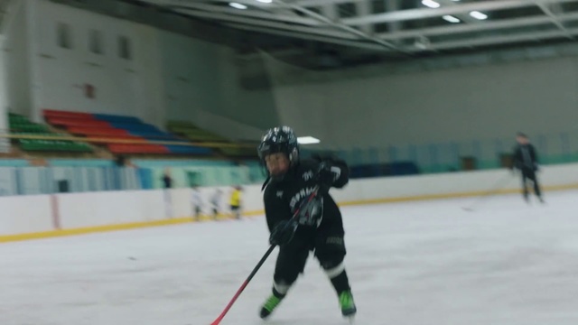 Video Reference: Sports, Hockey protective equipment, Ice hockey, Ice rink, Hockey, Skating, Team sport, Sports equipment, Tournament, College ice hockey