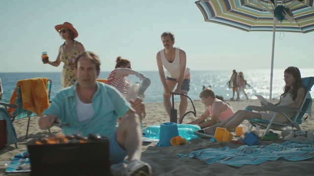 Video Reference: Water, Vacation, Fun, Leisure, Summer, Beach, Sea, Tourism, Adaptation, Event