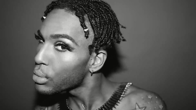 Video Reference: hair, black, face, eyebrow, black and white, beauty, hairstyle, photography, chin, monochrome photography, Person
