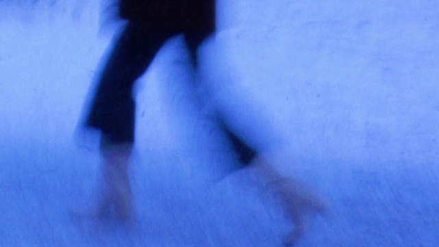 Video Reference: Blue, Sky, Cobalt blue, Leg, Electric blue, Fun, Footwear, Hand, Snow, Cloud, Person