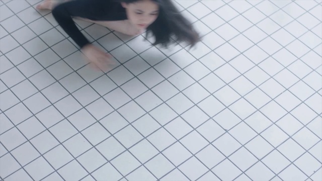 Video Reference: White, Leg, Floor, Pattern, Flooring, Tile, Net, Photography, Black hair