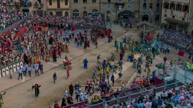 Video Reference: Crowd, Event, Sport venue, Arena, City, Town square, Audience, Tourism