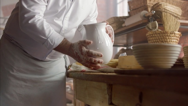 Video Reference: Cook, Chef, Baker, Cooking, Pottery, Baking, Art