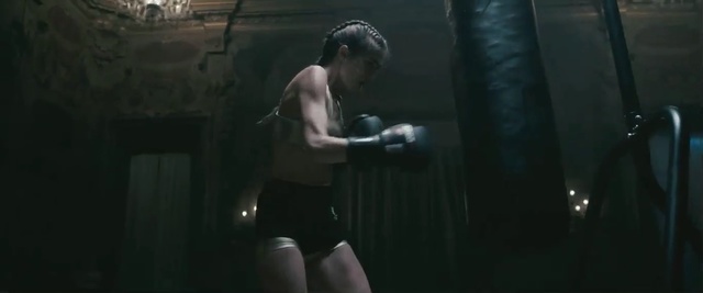 Video Reference: Arm, Muscle, Physical fitness, Chest, Leg, Shoulder, Joint, Thigh, Human body, Performance