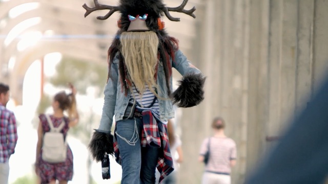 Video Reference: Fashion, Fur, Costume, Fictional character, Long hair, Street fashion, Black hair, Action figure, Person