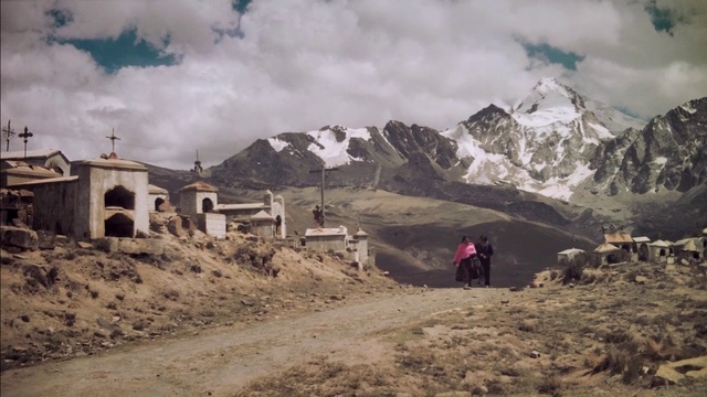 Video Reference: Mountainous landforms, Mountain, Mountain range, Geological phenomenon, Hill station, Alps, Valley, Village