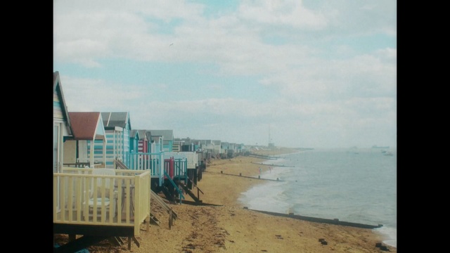 Video Reference: sea, body of water, sky, shore, horizon, beach, coast, pier, cloud, ocean
