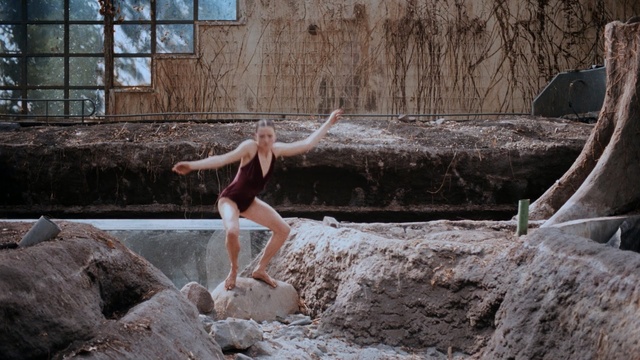 Video Reference: Photograph, Beauty, Water, Ballet dancer, Leg, Photography, Muscle, Dance, Long hair, Rock, Person