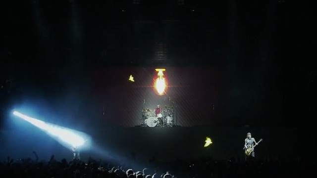 Video Reference: Performance, Light, Darkness, Lighting, Concert, Performing arts, Event, Night, Sky, Atmosphere