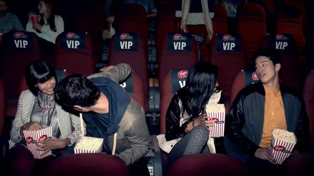 Video Reference: Event, Snapshot, Fun, Recreation, Crowd, Games, Black hair, Person