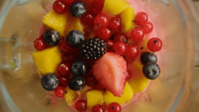 Video Reference: Food, Fruit, Fruit salad, Frutti di bosco, Macedonia, Natural foods, Berry, Cuisine, Plant, Salad, Plate, Table, Bowl, Indoor, Banana, Filled, Sitting, Holding, Small, Dish, Topped, Apple, Cake, White, Wooden, Oranges, Strawberry, Grape, Dessert, Seedless fruit, Strawberries, Birthday cake, Superfood, Blueberry, Tutti frutti, Alpine strawberry, Boysenberry, Raspberry, Tart, Fruit cake, Blackberry, Accessory fruit, Superfruit, Tomato, Fresh