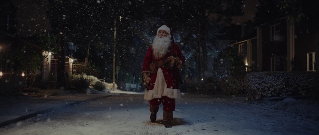 Video Reference: Santa claus, Snow, Winter, Fictional character, Fun, Tree, Christmas, Freezing, Darkness, Screenshot