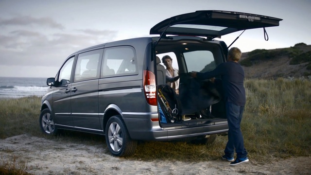 Video Reference: Land vehicle, Vehicle, Car, Van, Mercedes-benz vito, Vehicle door, Motor vehicle, Mercedes-benz, Mercedes-benz viano, Transport