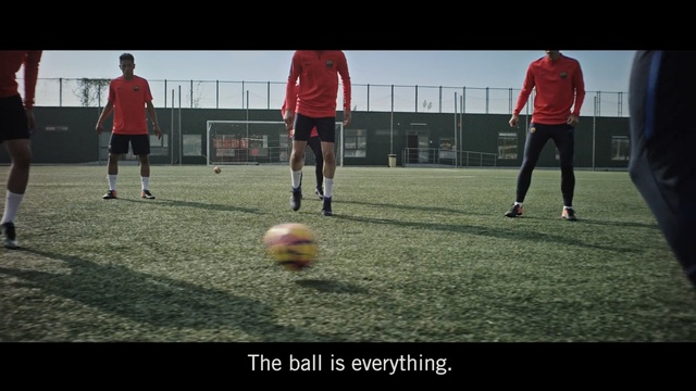 Video Reference: player, red, football player, ball, football, games, day, sports, sport venue, ball, Person