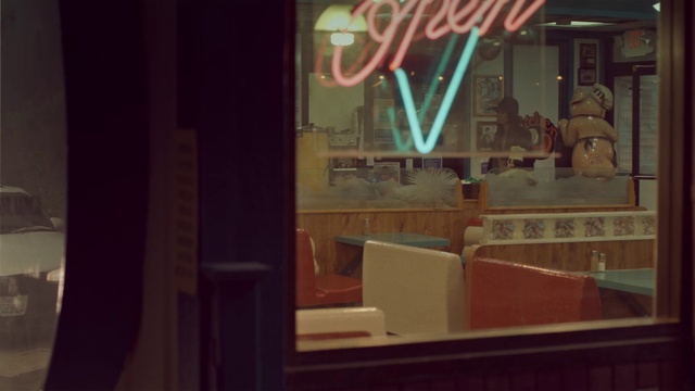 Video Reference: Snapshot, Font, Room, Art