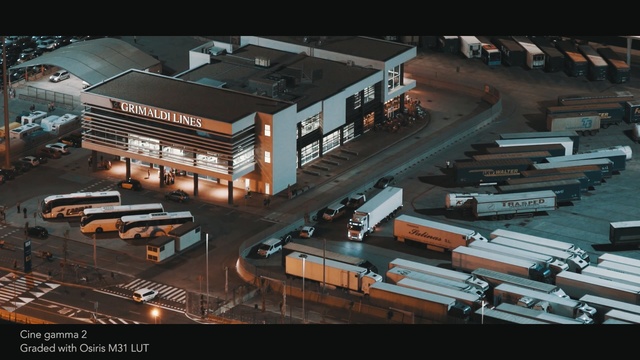 Video Reference: urban area, metropolis, screenshot, city, bird eye view, urban design, aerial photography, pc game