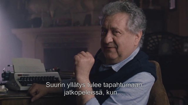 Video Reference: Photo caption, Pianist, Font, Photography