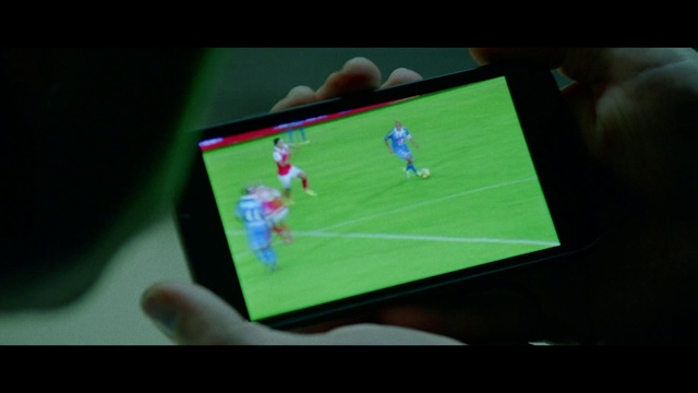 Video Reference: Green, Gadget, Display device, Technology, Electronic device, Games, Screen, Multimedia, Player