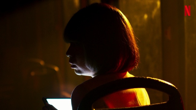 Video Reference: light, darkness, lighting, audio, string instrument, night, music