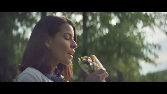 Video Reference: Photograph, Nature, Lady, Beauty, Nose, Photography, Snapshot, Sunlight, Eye, Fun