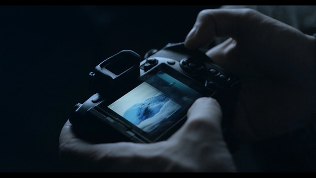 Video Reference: Gadget, Black, Product, Electronic device, Technology, Hand, Photography, Mobile device, Electronics, Finger
