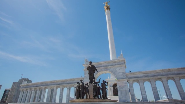 Video Reference: landmark, monument, national historic landmark, statue, historic site, tourist attraction, sky, memorial, column, ancient roman architecture, Person