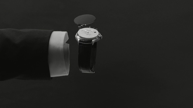 Video Reference: Black, Still life photography, Product, Black-and-white, Photography, Monochrome, Monochrome photography, Table, Glass, Style