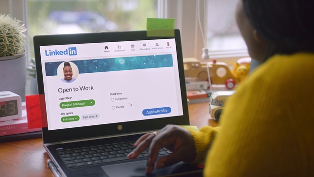 Video Reference: Laptop, Technology, Electronic device, Product, Computer, Personal computer, Display device, Multimedia, Screen, Netbook
