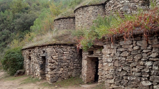 Video Reference: Stone wall, Wall, Ruins, Fortification, Building, Arch, Architecture, Historic site, Medieval architecture, Brick
