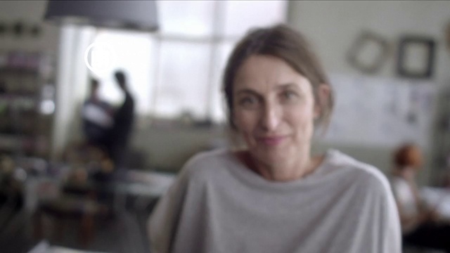 Video Reference: Eyebrow, Chin, Snapshot, Fun, Mouth, Photography, Smile, White-collar worker