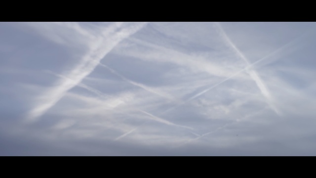 Video Reference: sky, cloud, daytime, atmosphere, blue, horizon, cumulus, light, sunlight, morning