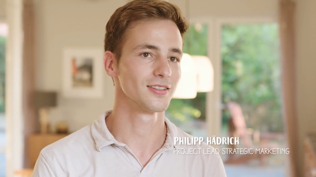 Video Reference: Face, Skin, Chin, Forehead, Eyebrow, Shoulder, Jaw, Lip, Neck, Smile, Person