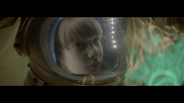Video Reference: Face, Head, Hairstyle, Cg artwork, Eye, Mouth, Human, Blond, Scene, Fiction
