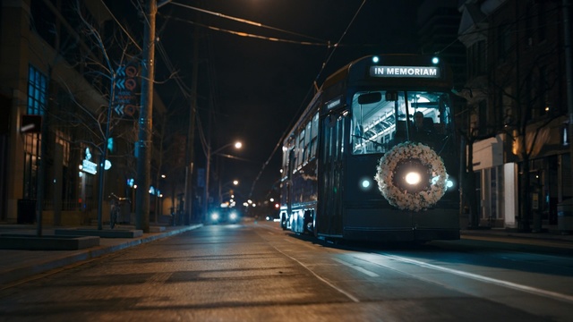Video Reference: Transport, Night, Mode of transport, Light, Automotive lighting, Headlamp, Metropolitan area, Architecture, Darkness, Urban area