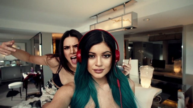 Video Reference: Hair, Face, Eyebrow, Head, Beauty, Skin, Selfie, Hairstyle, Fun, Lip, Person