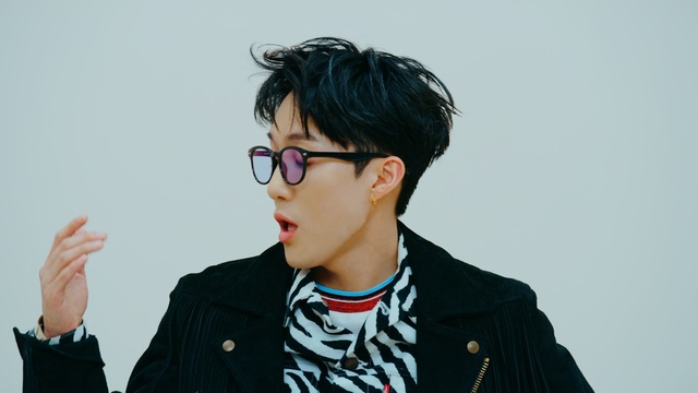 Video Reference: Eyewear, Hair, Cool, Black hair, Glasses, Hairstyle, Chin, Forehead, Fashion, Neck, Person