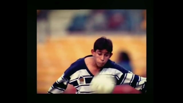 Video Reference: Facial expression, Football player, Photography, Player, Arm, Fun, Rugby, Photo caption, Muscle, Sitting