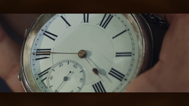 Video Reference: Watch, Analog watch, Watch accessory, Fashion accessory, Font, Clock, Circle, Jewellery, Brand