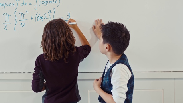 Video Reference: Blackboard, Classroom, Teacher, Room, Design, Child, Whiteboard, Class, Adaptation, Gesture
