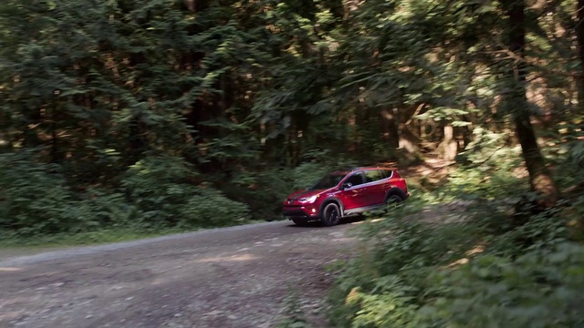 Video Reference: Land vehicle, Vehicle, Car, Regularity rally, Automotive design, Off-roading, Road, Trail, World rally championship, Off-road vehicle