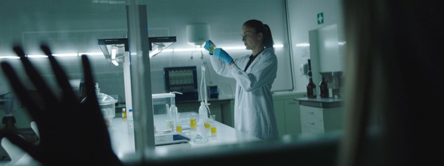 Video Reference: person, professional, people, machine, patient, adult, medical, device, working, man