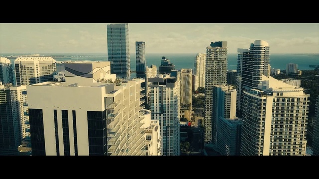 Video Reference: City, Metropolitan area, Cityscape, Metropolis, Urban area, Skyscraper, Skyline, Daytime, Tower block, Sky