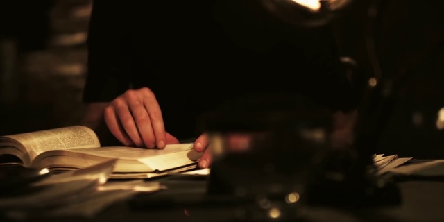 Video Reference: Musical instrument accessory, Music, Musician, Hand, Darkness, Musical instrument, Photography, Percussion, Restaurant