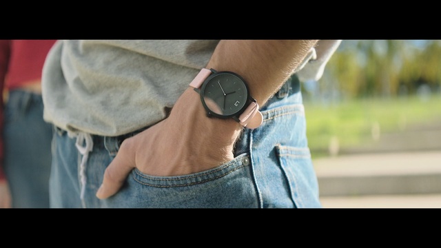 Video Reference: denim, shoulder, photography, cool, arm, product, textile, jeans, hand, joint