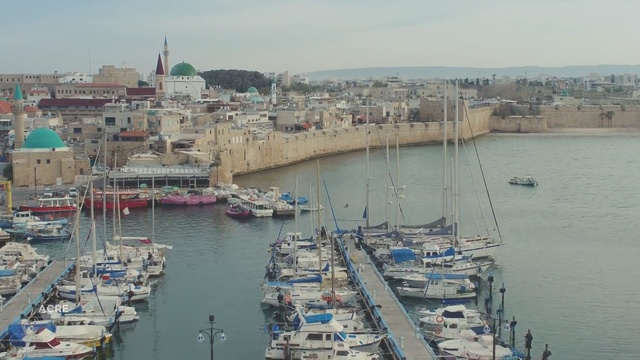 Video Reference: Marina, Harbor, Boat, Port, Water transportation, Waterway, Water, City, Infrastructure, Vehicle