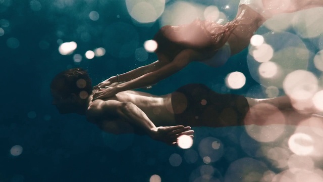 Video Reference: Underwater, Water, Sky, Organism, Fun, Recreation, Swimming, Photography, Leisure, Swimming pool