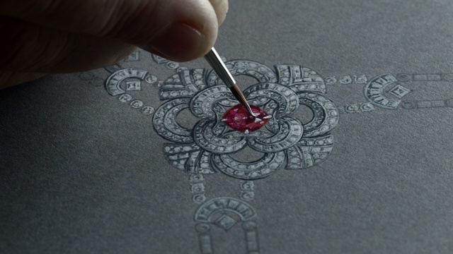 Video Reference: Red, Fashion accessory, Textile, Silver, Silver, Pattern, Jewellery, Metal