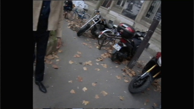 Video Reference: Motor vehicle, Vehicle, Motorcycle, Mode of transport, Motorcycling, Asphalt, Automotive wheel system, Automotive tire, Road, Traffic