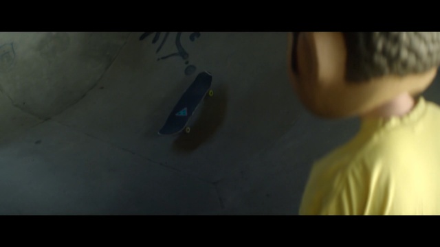 Video Reference: Black, Yellow, Darkness, Eye, Photography, Hand, Back, Finger, Screenshot, Neck